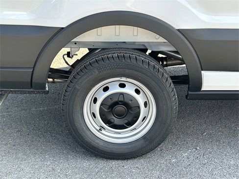 New 2026 Ford Transit 250 148 Medium Roof image 13