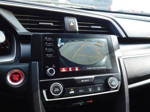 Used 2021 Honda Civic Sport image 12