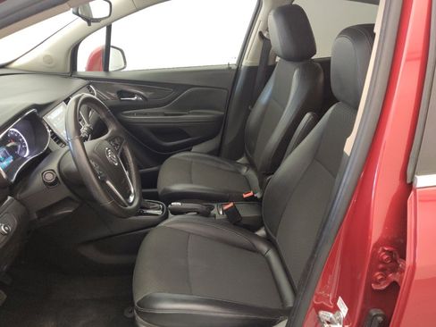 Used 2018 Buick Encore Preferred image 17