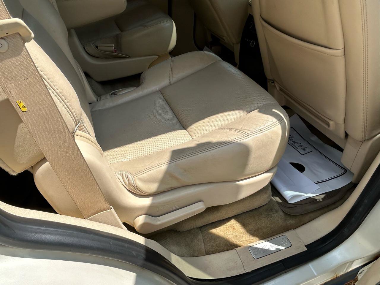 Used 2007 Cadillac Escalade AWD w/ Information Package image 11