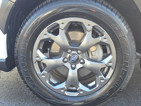 Used 2022 Subaru Crosstrek 2.5i Sport w/ Moonroof Package image 25