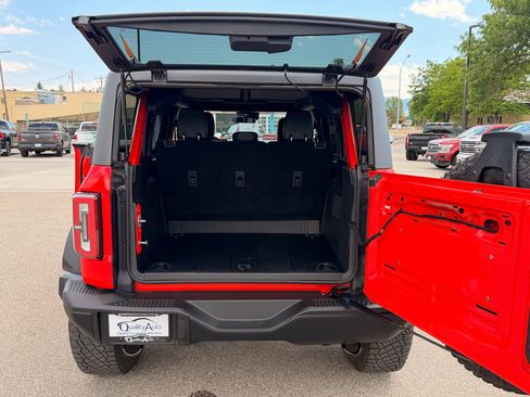 Used 2024 Ford Bronco Badlands w/ Sasquatch Package AWD/4WD image 21