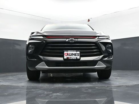 Used 2023 Chevrolet Blazer LT image 45