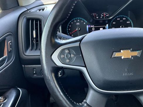 Used 2018 Chevrolet Colorado ZR2 image 16
