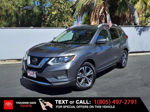 Used 2018 Nissan Rogue SL FWD image 1