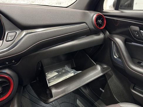 Used 2024 Chevrolet Blazer RS w/ Driver Confidence II Package image 27