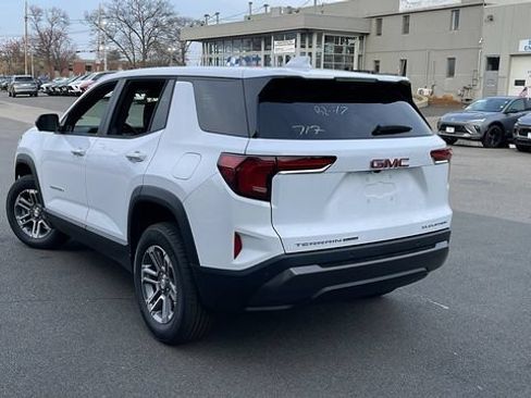 New 2026 GMC Terrain Elevation w/ Technology Package II AWD/4WD image 5