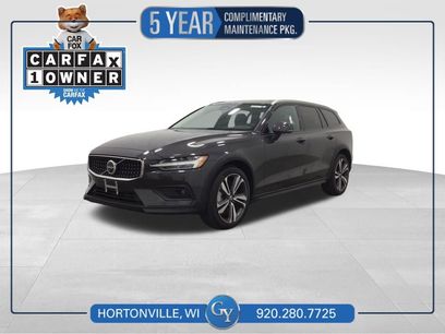 Used 2025 Volvo V60 B5 Cross Country Plus