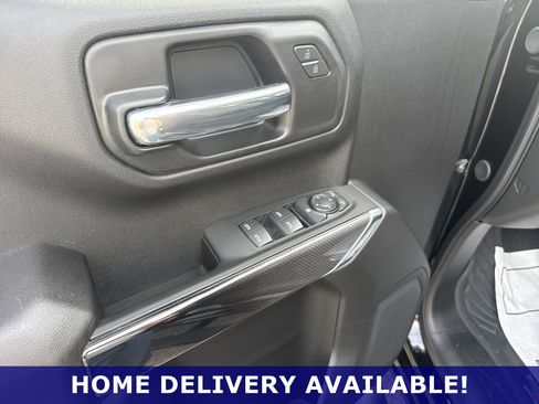 Used 2025 Chevrolet Silverado 1500 Custom Trail Boss w/ Midnight Edition image 9