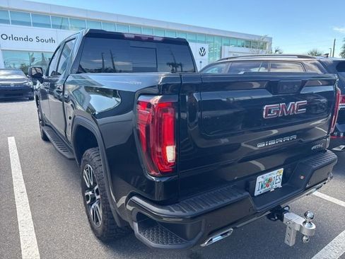 Used 2024 GMC Sierra 1500 AT4 w/ Technology Package image 7