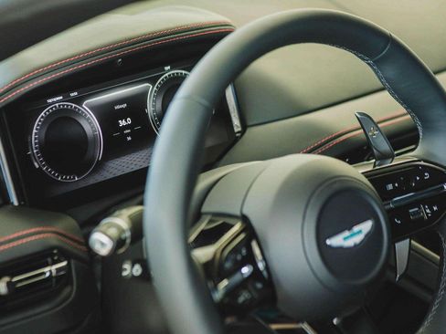 New 2025 Aston Martin DB12 Coupe image 6