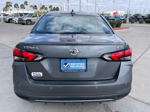 Certified 2021 Nissan Versa SV image 4