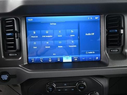 Used 2024 Ford Bronco Black Diamond AWD/4WD image 15