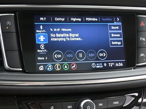 Used 2022 Buick Enclave Essence w/ Experience Buick Package FWD image 29