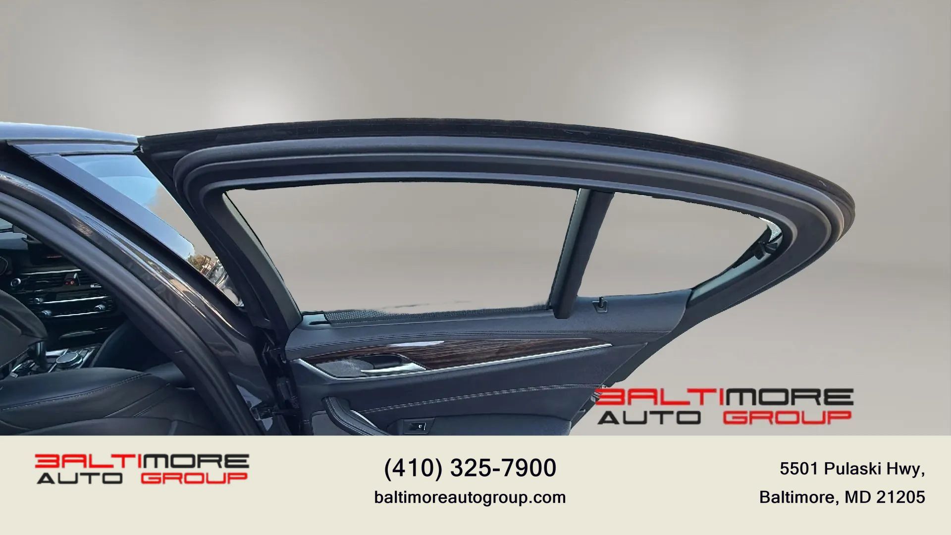 Used 2020 BMW M550i xDrive w/ Executive Package AWD/4WD image 32