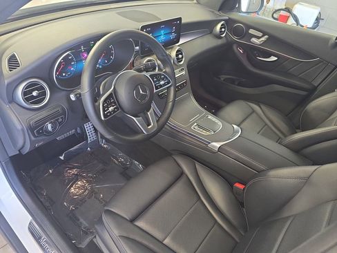 Certified 2022 Mercedes-Benz GLC 300 4MATIC image 17