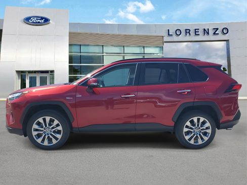 Used 2023 Toyota RAV4 Limited image 8