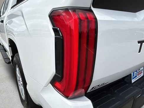 Used 2024 Toyota Tundra SR w/ SR Tow Package image 28