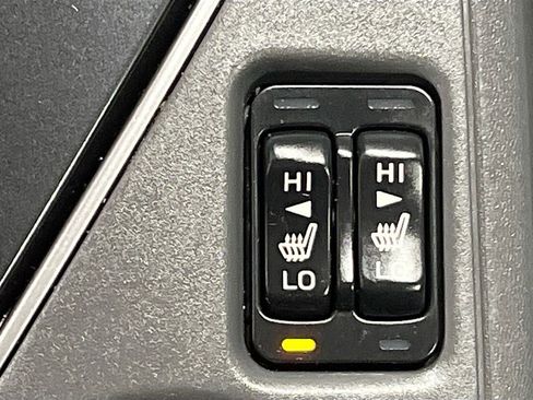 Used 2024 Subaru Crosstrek 2.0i Premium AWD/4WD image 19
