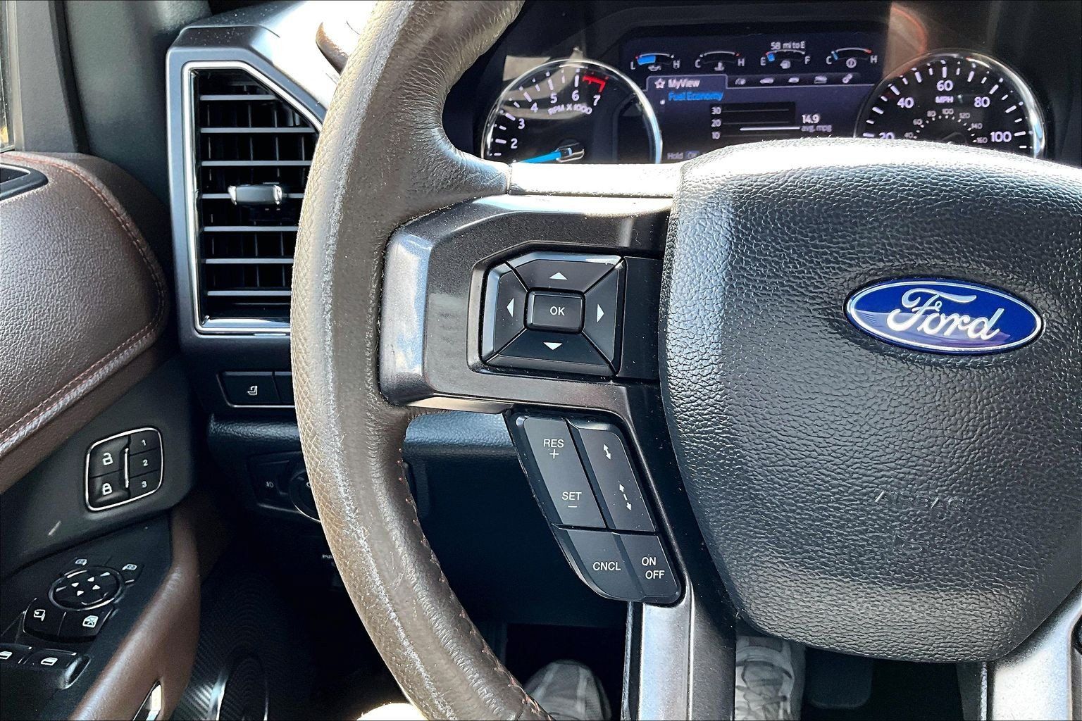 Used 2021 Ford Expedition Max King Ranch AWD/4WD image 23