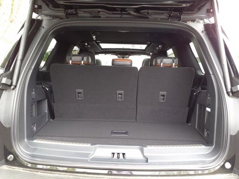 Certified 2024 Lincoln Navigator Reserve image 5