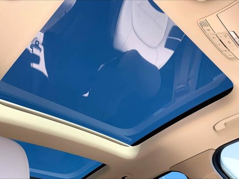 Certified 2021 Mercedes-Benz GLC 300 4MATIC image 13