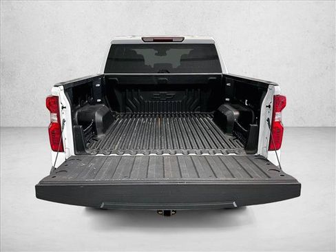 Used 2023 Chevrolet Silverado 1500 LT RWD image 30