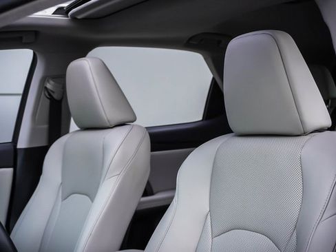 Certified 2022 Lexus RX 350 FWD w/ Premium Package image 10