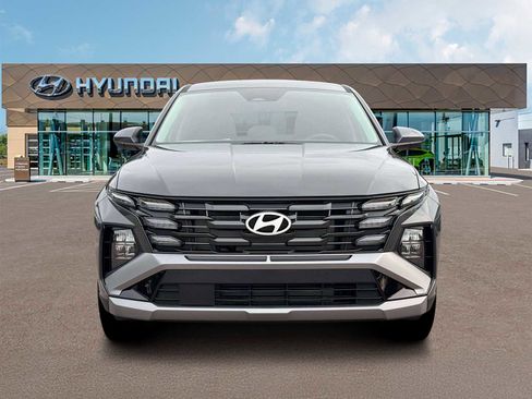 New 2026 Hyundai Tucson SE image 12
