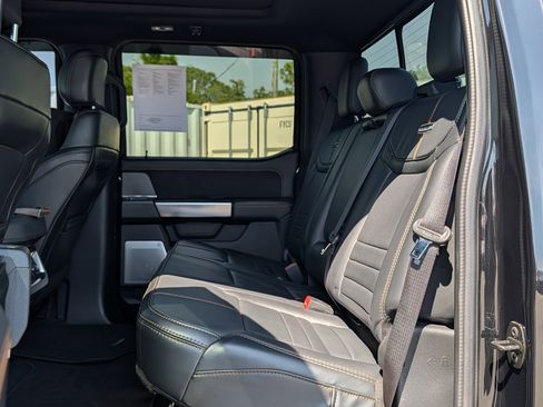 Used 2023 Ford F450 Platinum image 52