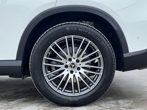 Certified 2026 Mercedes-Benz GLC 300 4MATIC image 10