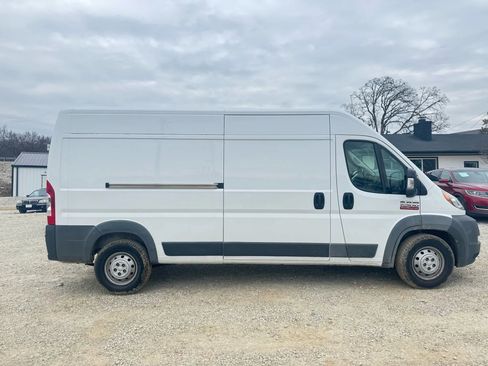 Used 2018 RAM ProMaster 2500 w/ Mopar Trailer Tow Group image 6
