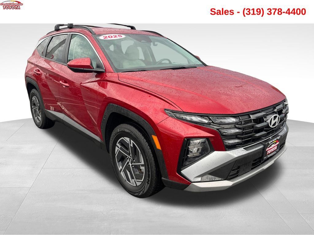 Used 2025 Hyundai Tucson Blue AWD/4WD image 9