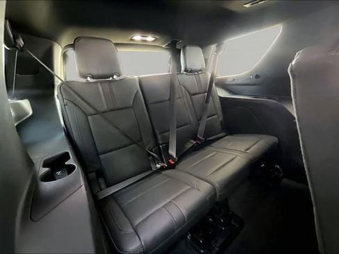 Used 2022 Chevrolet Tahoe RST image 18