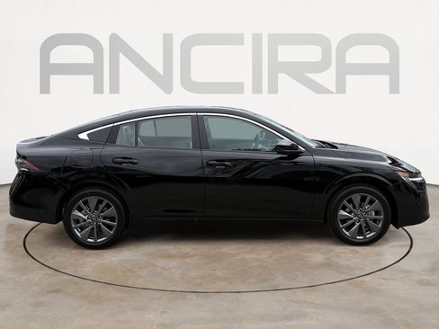 New 2026 Nissan Sentra SL FWD image 12
