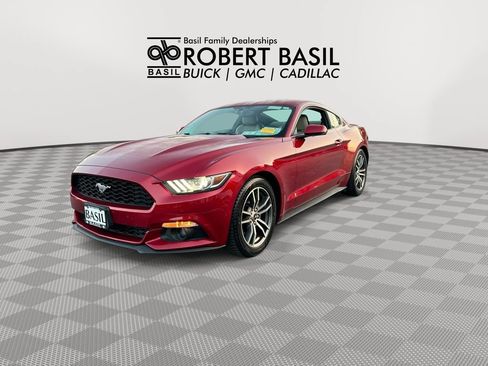Used 2016 Ford Mustang Premium RWD image 4