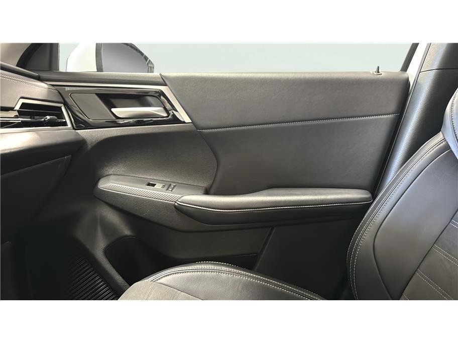 Used 2024 Mitsubishi Outlander Ralliart AWD/4WD image 31