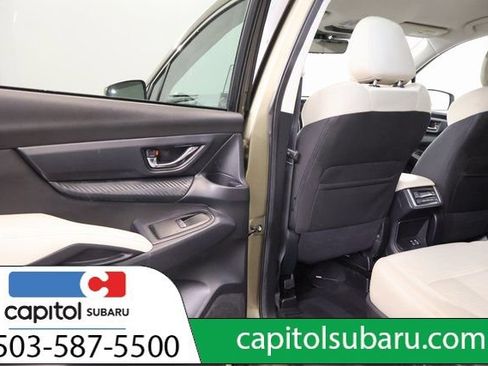 Used 2023 Subaru Ascent Premium w/ Convenience Package AWD/4WD image 27