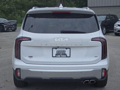 Used 2024 Kia Telluride EX AWD/4WD image 17