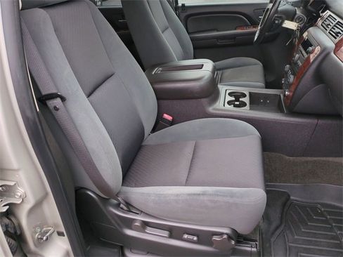 Used 2009 Chevrolet Tahoe LT w/ Convenience Package image 26
