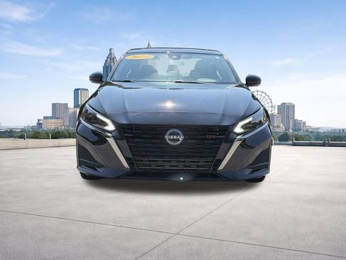 Certified 2024 Nissan Altima 2.0 SR FWD image 31