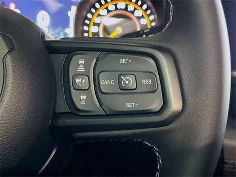 New 2025 Jeep Gladiator Sport image 28