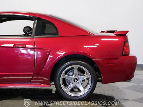 Used 2004 Ford Mustang GT RWD image 25