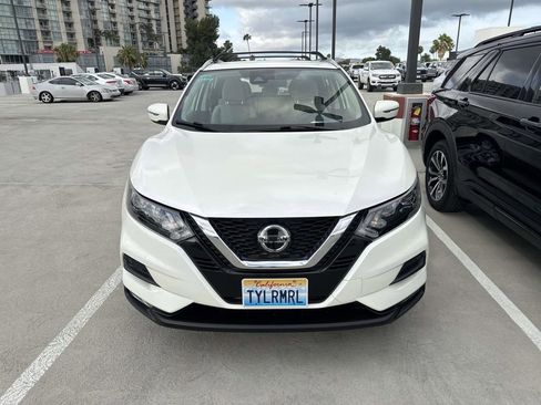 Used 2020 Nissan Rogue Sport SV w/ All-Weather Package AWD/4WD image 10