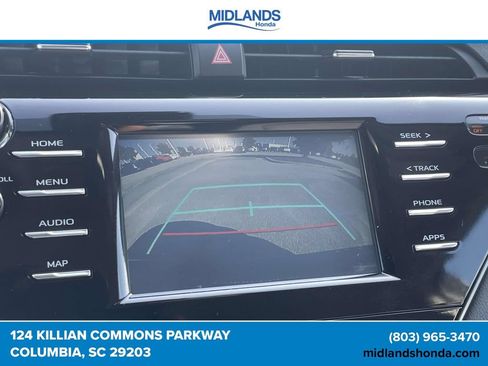 Used 2019 Toyota Camry LE FWD image 25