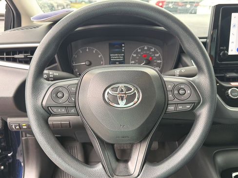 Certified 2025 Toyota Corolla LE w/ Convenience Package FWD image 19