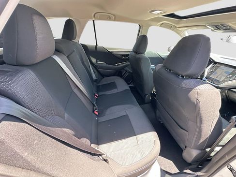 Used 2024 Subaru Outback Premium AWD/4WD image 28