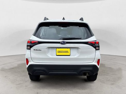 Used 2025 Subaru Forester AWD/4WD image 6