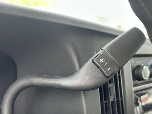 New 2025 Chevrolet Express 4500 Extended w/ Power Convenience Package image 13