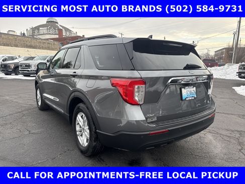 Used 2023 Ford Explorer XLT image 7